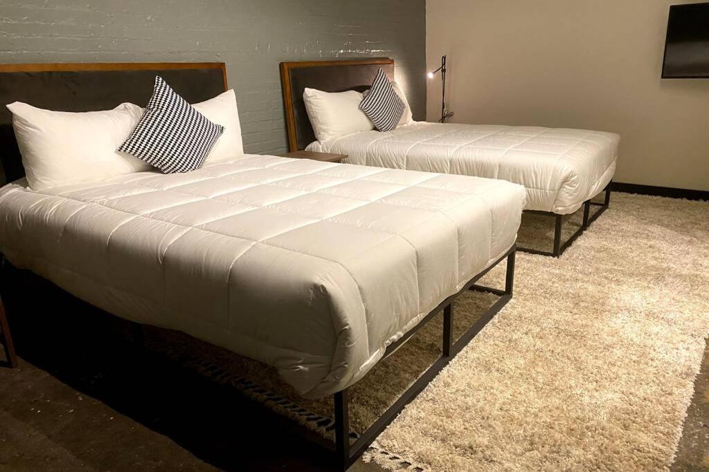 3E-Spacious 2 Bedroom In Oakland, Sleeps 8 Pittsburgh Exteriér fotografie